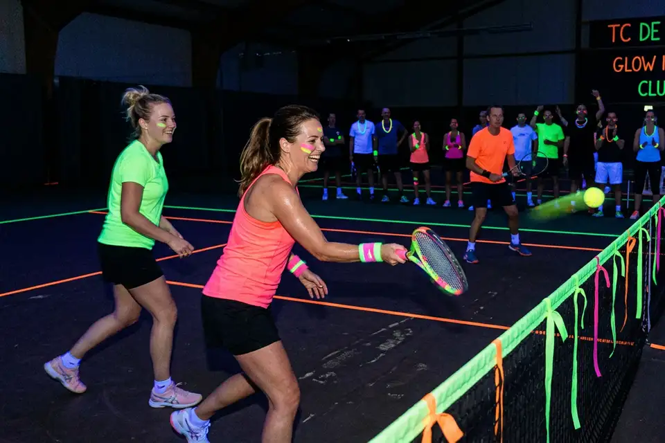 Tennis blacklight pakketten